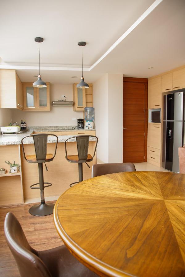 Wanderlot - Departamento Leganza - Penthouse Lujoso Διαμέρισμα Ριομπάμπα Εξωτερικό φωτογραφία